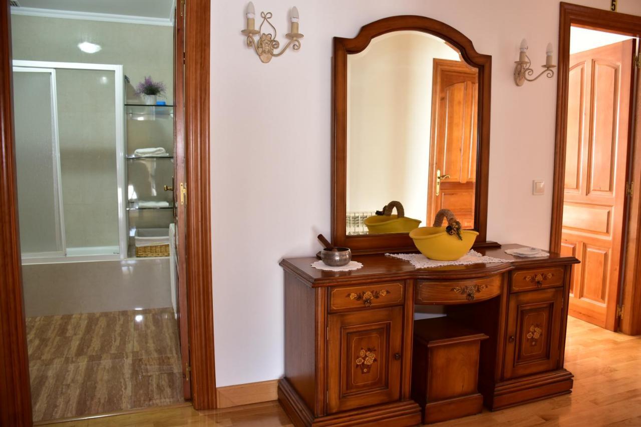 Bed and Breakfast Casa Raichu Obanos Екстер'єр фото