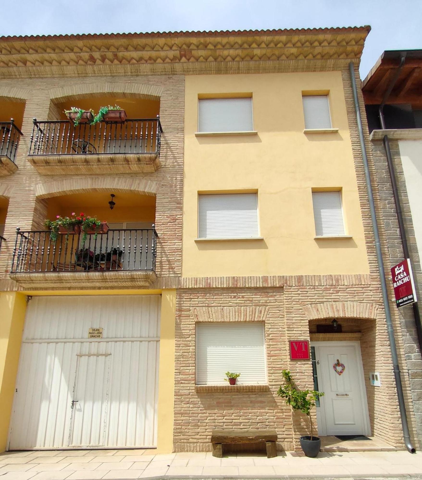 Bed and Breakfast Casa Raichu Obanos Екстер'єр фото
